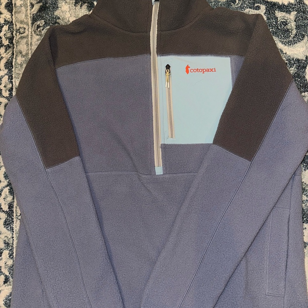 Cotopaxi Women's Abrazo Half-Zip Fleece Jacket in Cinder and Tempest